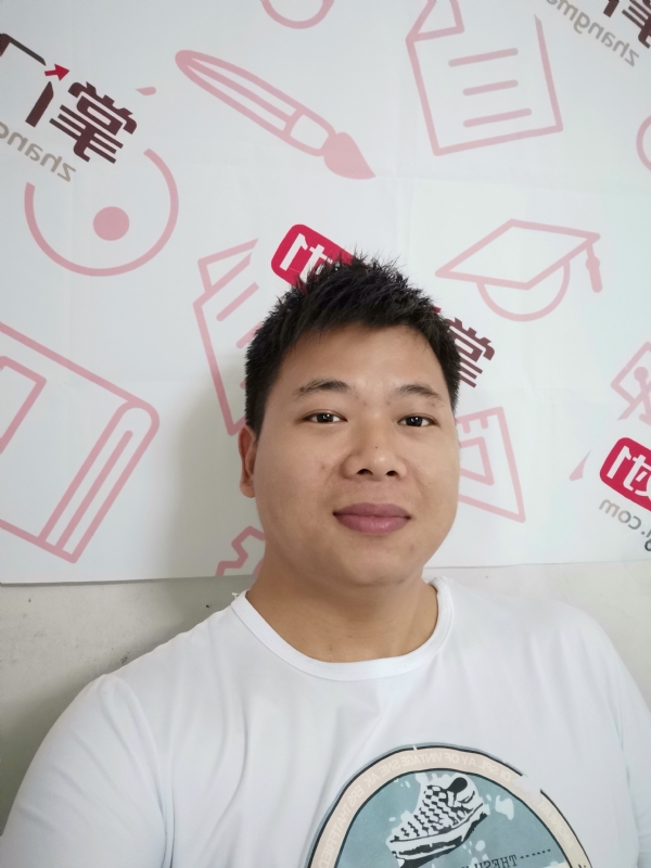 轻静地行走着的第一张照片--黄冈交友中心